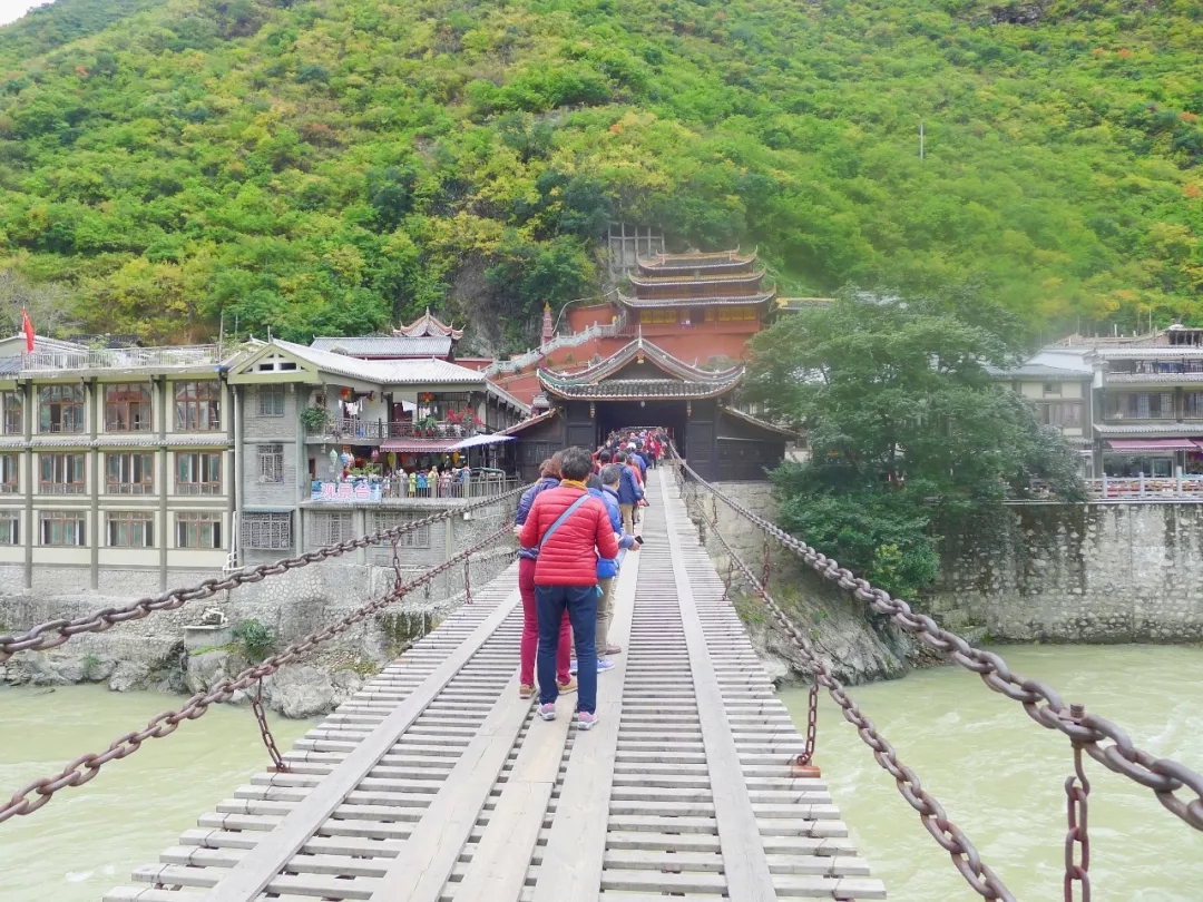 318川藏线旅游路线最全攻略