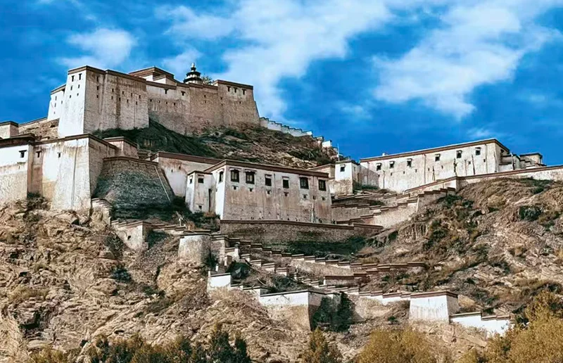 江孜宗山古堡