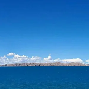 宁静的色林错