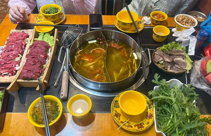 田村酸汤牦牛肉火锅