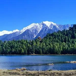 嘎朗湖
