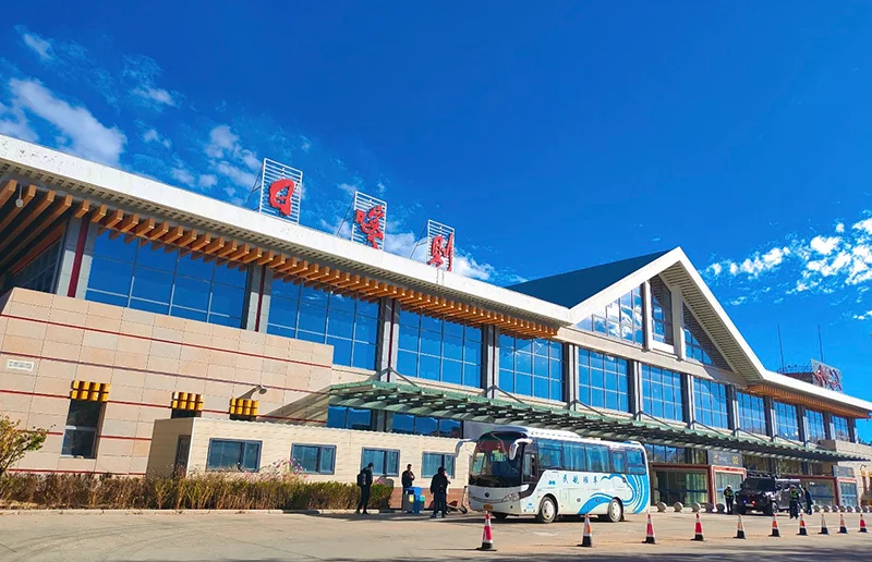 日喀则和平机场（RKZ）：直达日喀则的高原机场，珠峰旅行新选择