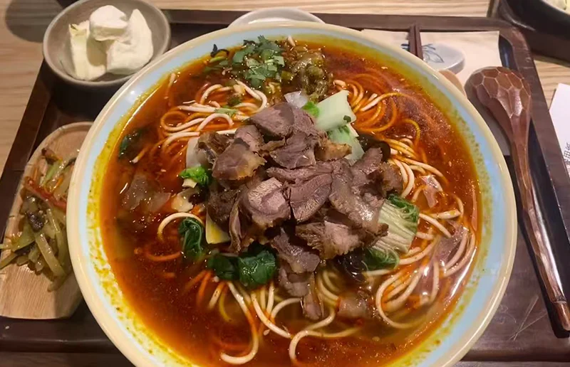 藏面